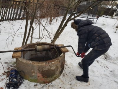 Очистка колодцев от ила и грязи